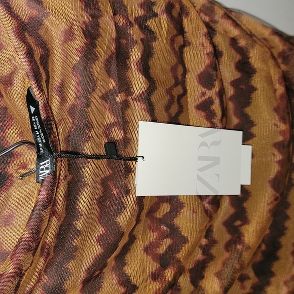 Zara Accentuating Flattering Tulle Brown Midi Skirt NWT🤎 - Picture 4 of 5